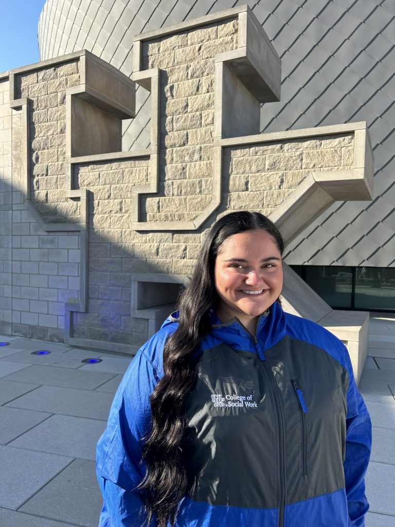 Image of Avery Powers, alumni